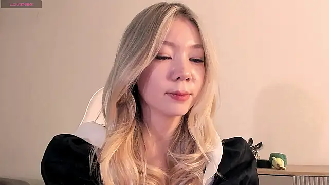 Babby_Rabbit's cam snapshot