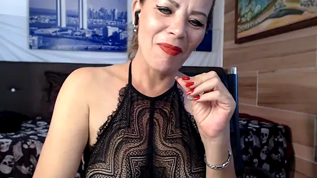 BarbaraDominatrix live sex cam