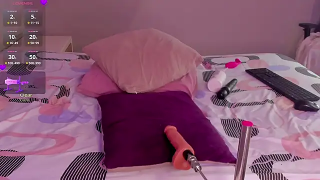 Littleolivia_'s cam snapshot