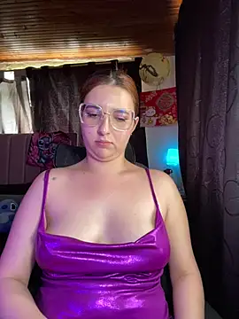 CoraVibes's cam snapshot