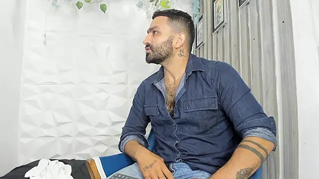 LeonidasKaiser's cam snapshot