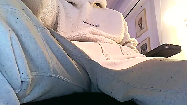 Bigone_uncut live sex cam