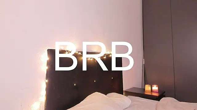 RobFavorite1's cam snapshot