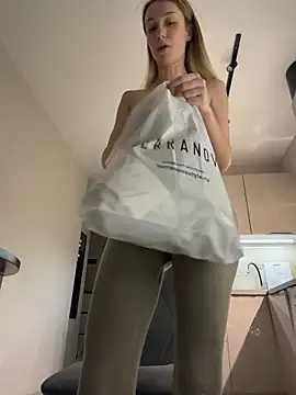 Lia__Love live sex cam