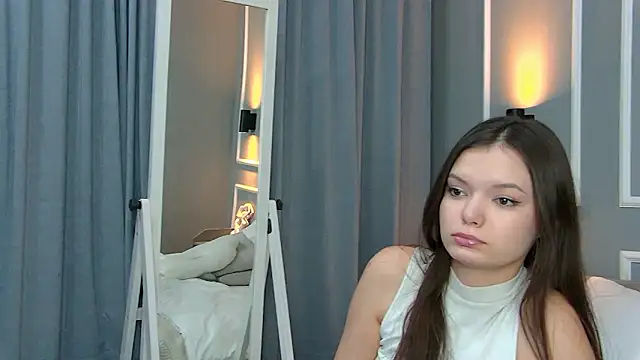 AsterQuinn's cam snapshot