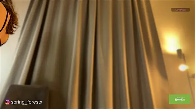 spring_forest live sex cam