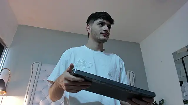 LiamMuller live sex cam