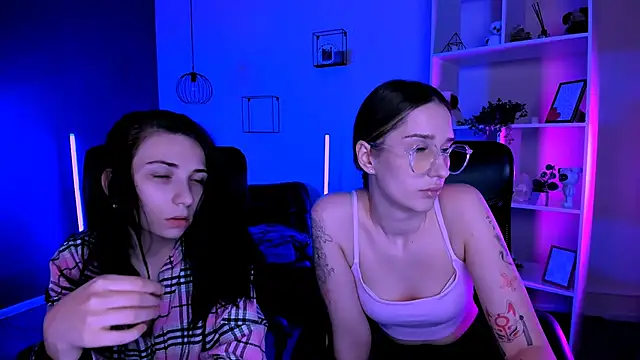 _kellykitten_'s cam snapshot