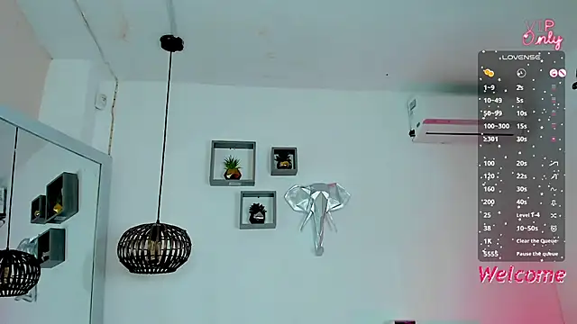 AmberAdams_ live sex cam