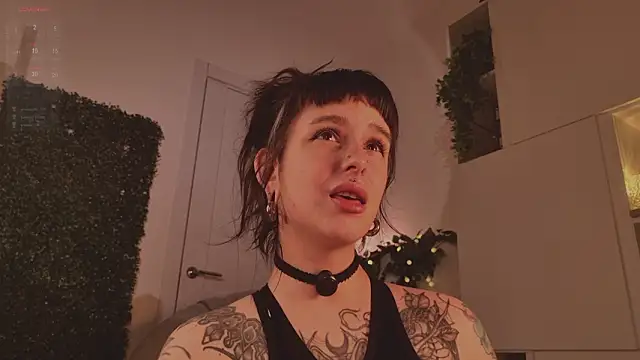 MichaellaMoon's cam snapshot