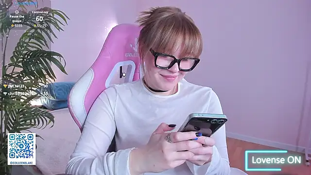 Colleen_Blake's cam snapshot