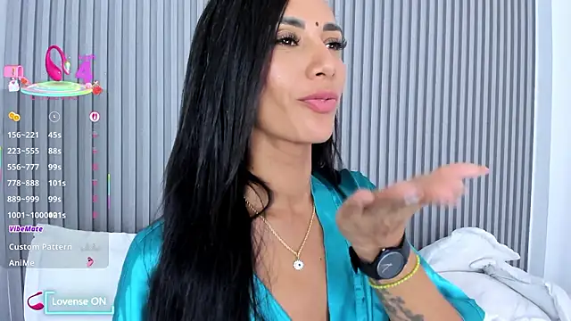 nayelii_d live sex cam