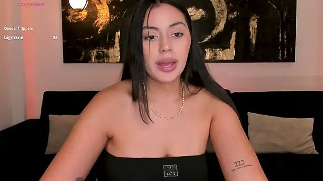 AmbarJames_'s cam snapshot