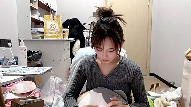 Ann-cookie's cam snapshot