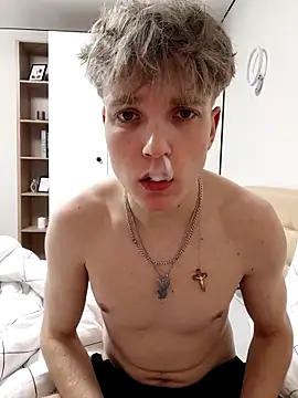 And25bn's cam snapshot