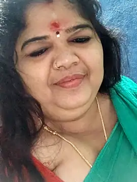 tamilthanushri's cam snapshot