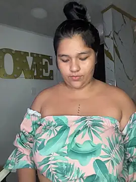 emmamilk20's cam snapshot