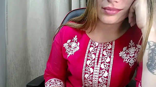 Hott_Niya's cam snapshot