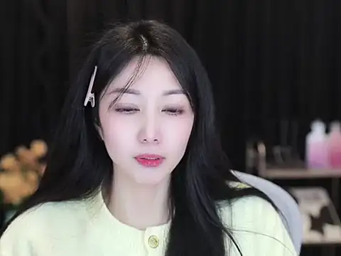 Nuyoah-77's cam snapshot