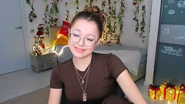 SereneFlame's cam snapshot