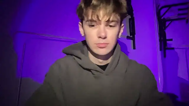 Milk_Guy live sex cam