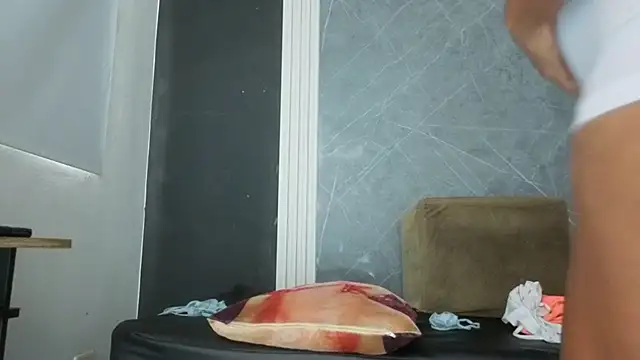 YummyDuooo's cam snapshot