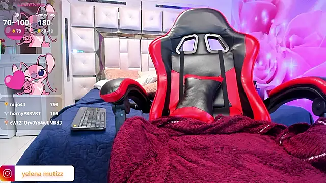 Yelena_mutiz's cam snapshot