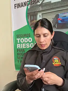 Alysson--'s cam snapshot