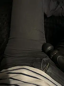 Ana-05's cam snapshot