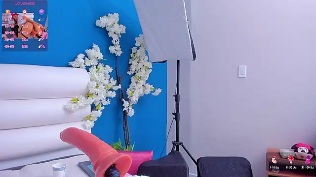 letty_straus's cam snapshot