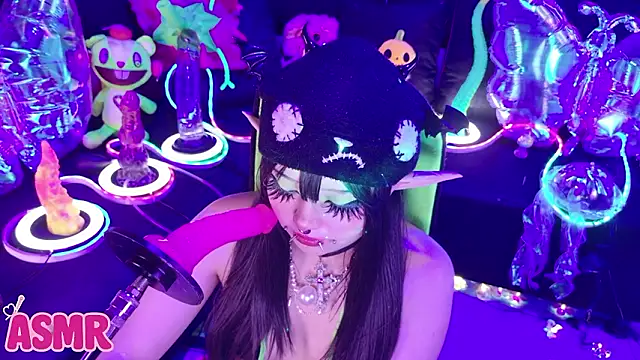 LaytonBox's cam snapshot