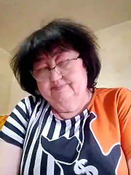 MilaSky5303's cam snapshot