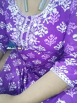 reena_hotry's cam snapshot