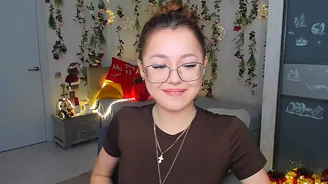 SereneFlame's cam snapshot