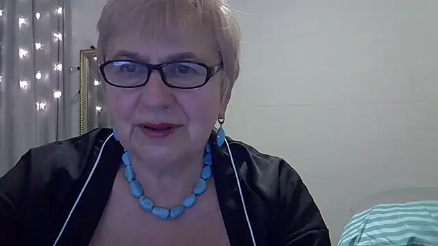 SweetCherry27's cam snapshot