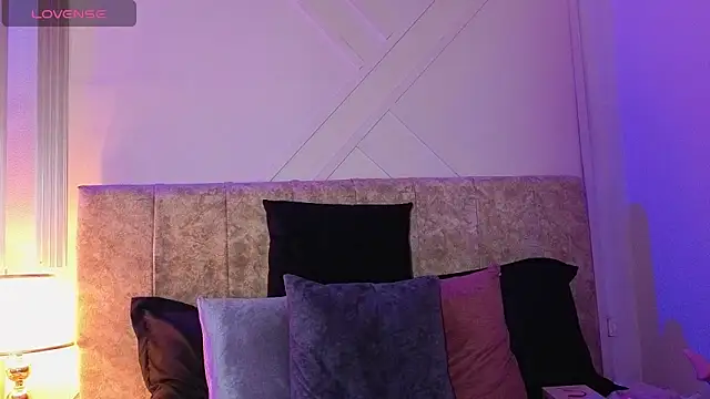 ashley__foxx_'s cam snapshot