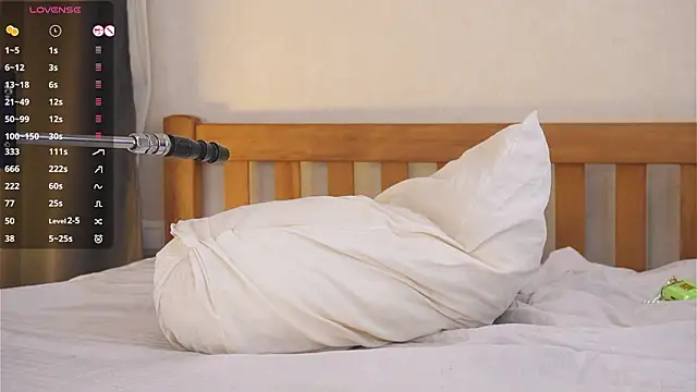 OdetteAven's cam snapshot