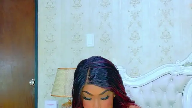 TianahGlow's cam snapshot