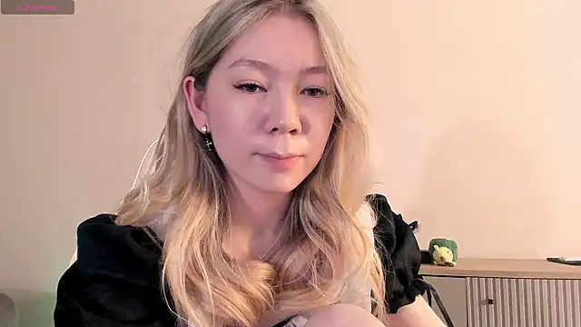 Babby_Rabbit's cam snapshot