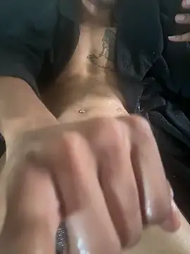 Blackzanpakuto live sex cam