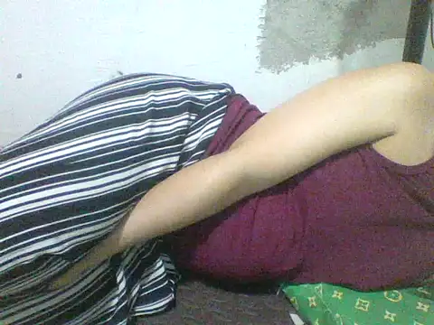 spankmybootyxxx's cam snapshot