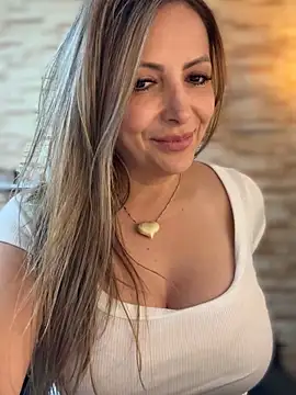 _Abril-Office1 live sex cam