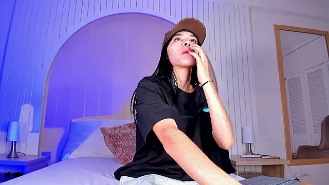 ALICESANDOVAL's cam snapshot