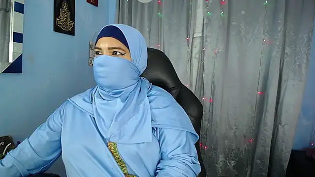 Falak-Yasin's cam snapshot