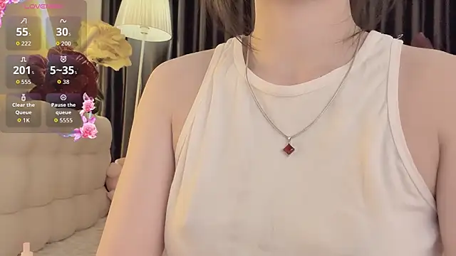 --102KymMiiss-- live sex cam