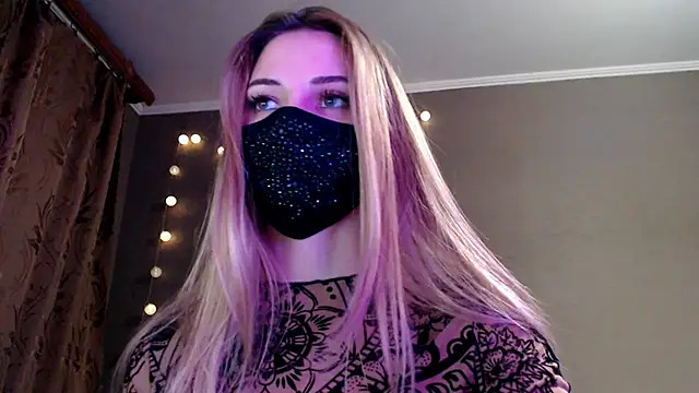 Iris_lave's cam snapshot