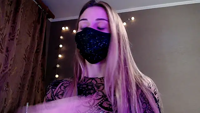 Iris_lave's cam snapshot