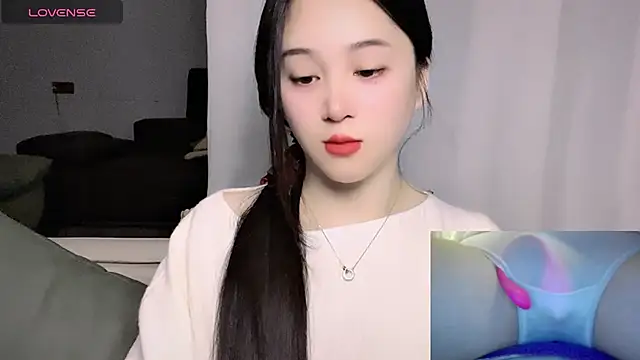 woaiqinqin's cam snapshot