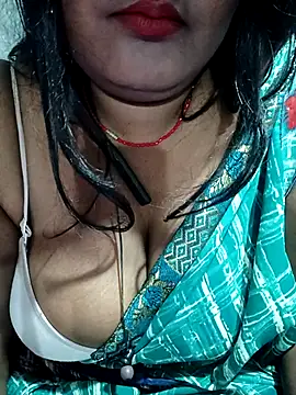 DIVYA_JI8's cam snapshot