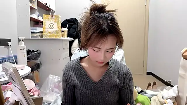 Ann-cookie's cam snapshot